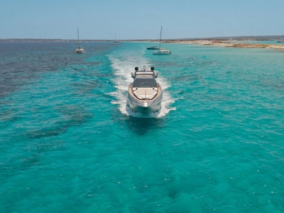 Azimut 86 The Jungle in Ibiza