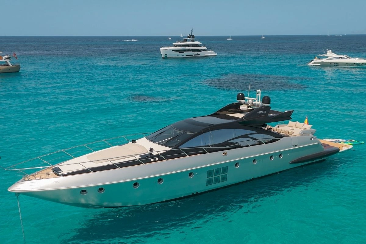 Azimut 86 The Jungle in Ibiza