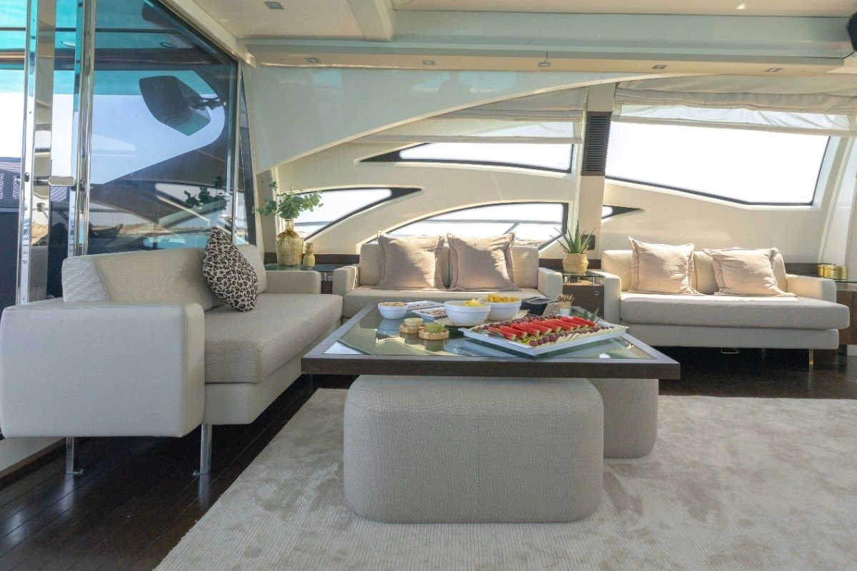 Azimut 86 The Jungle salon