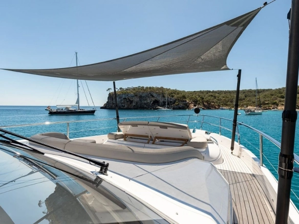 Charter yacht Princess Y72 Prince of Peace bow