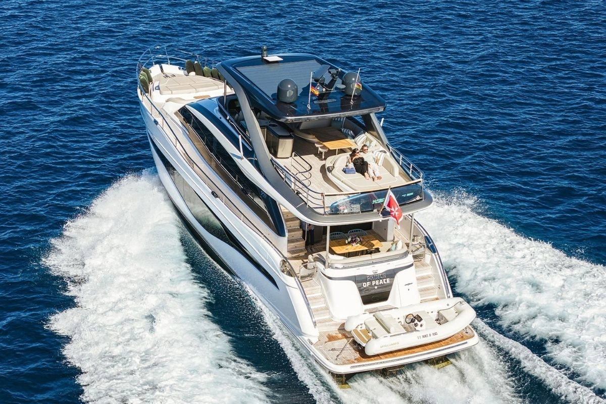 Charter yacht Princess Y72 Prince of Peace cruising