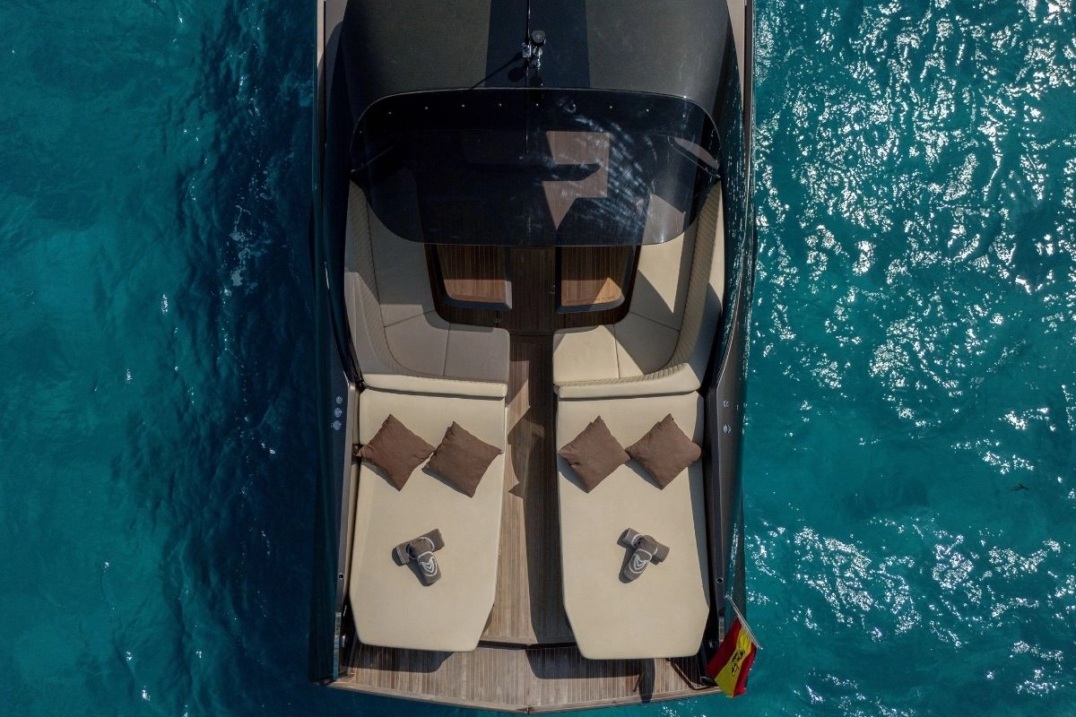 Frauscher 1414 in Ibiza