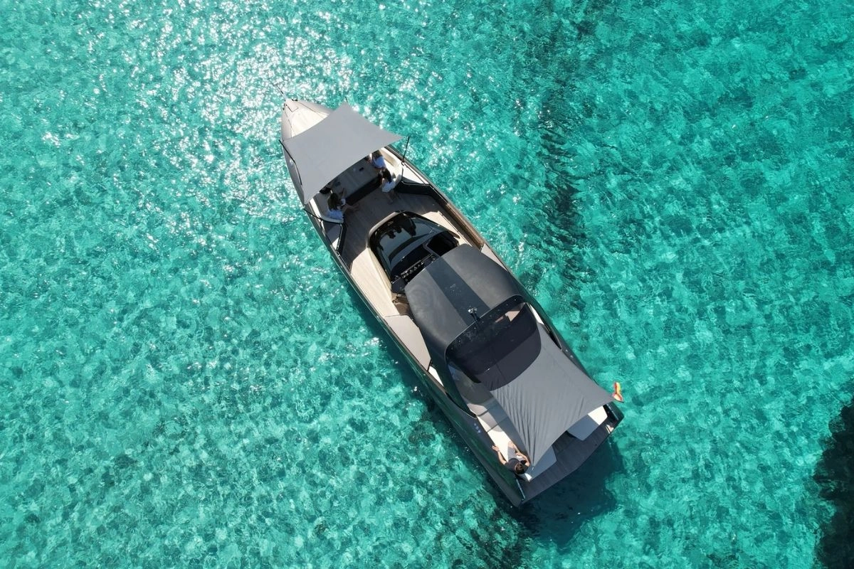 Frauscher 1414 in Ibiza