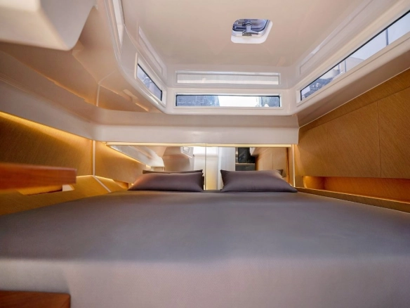 Frauscher 1414 interior