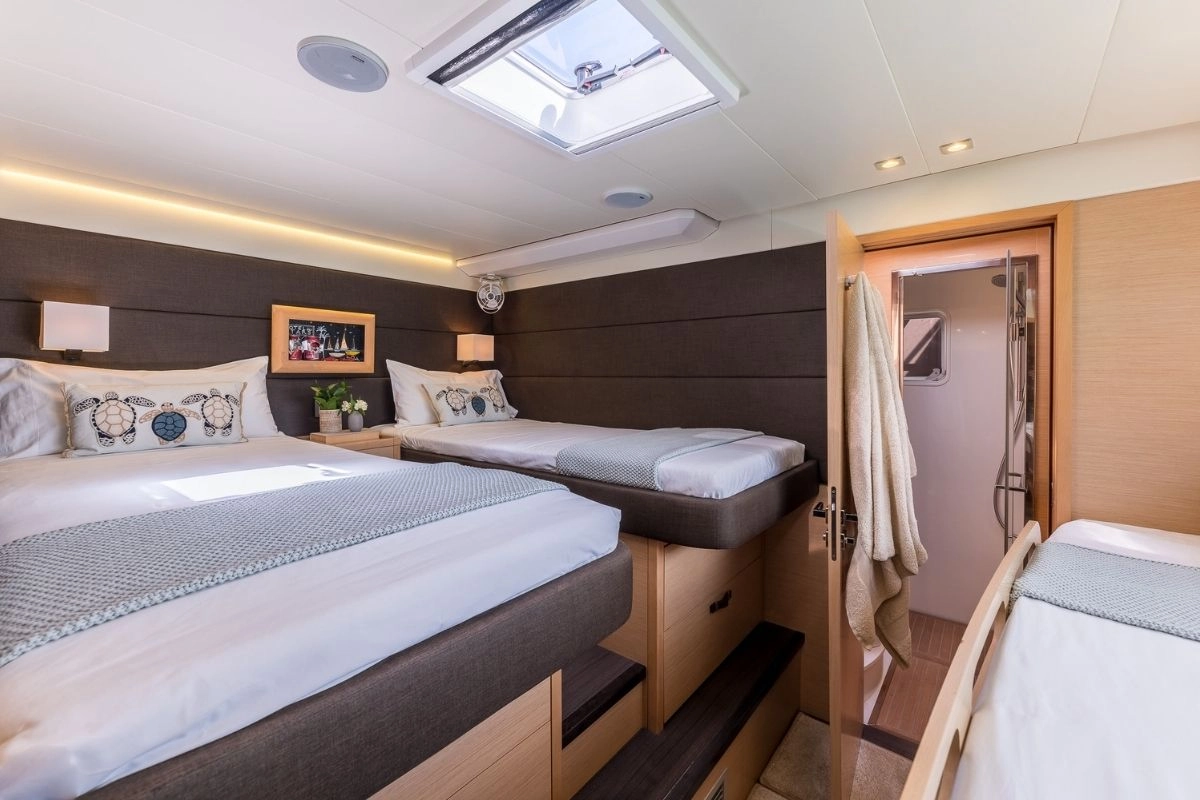 Lagoon 630 Seek in Mallorca guest cabin