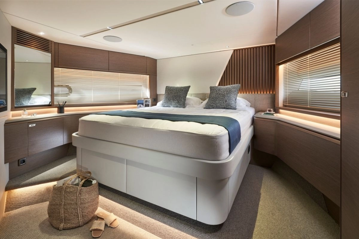 Princess Y72 Prince of Peace guest cabin