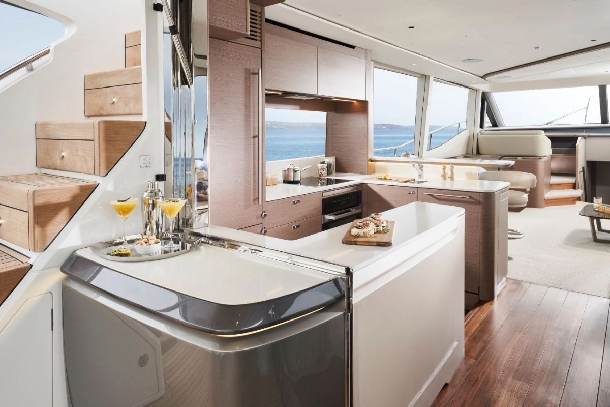 Princess Y72 Prince of Peace interior