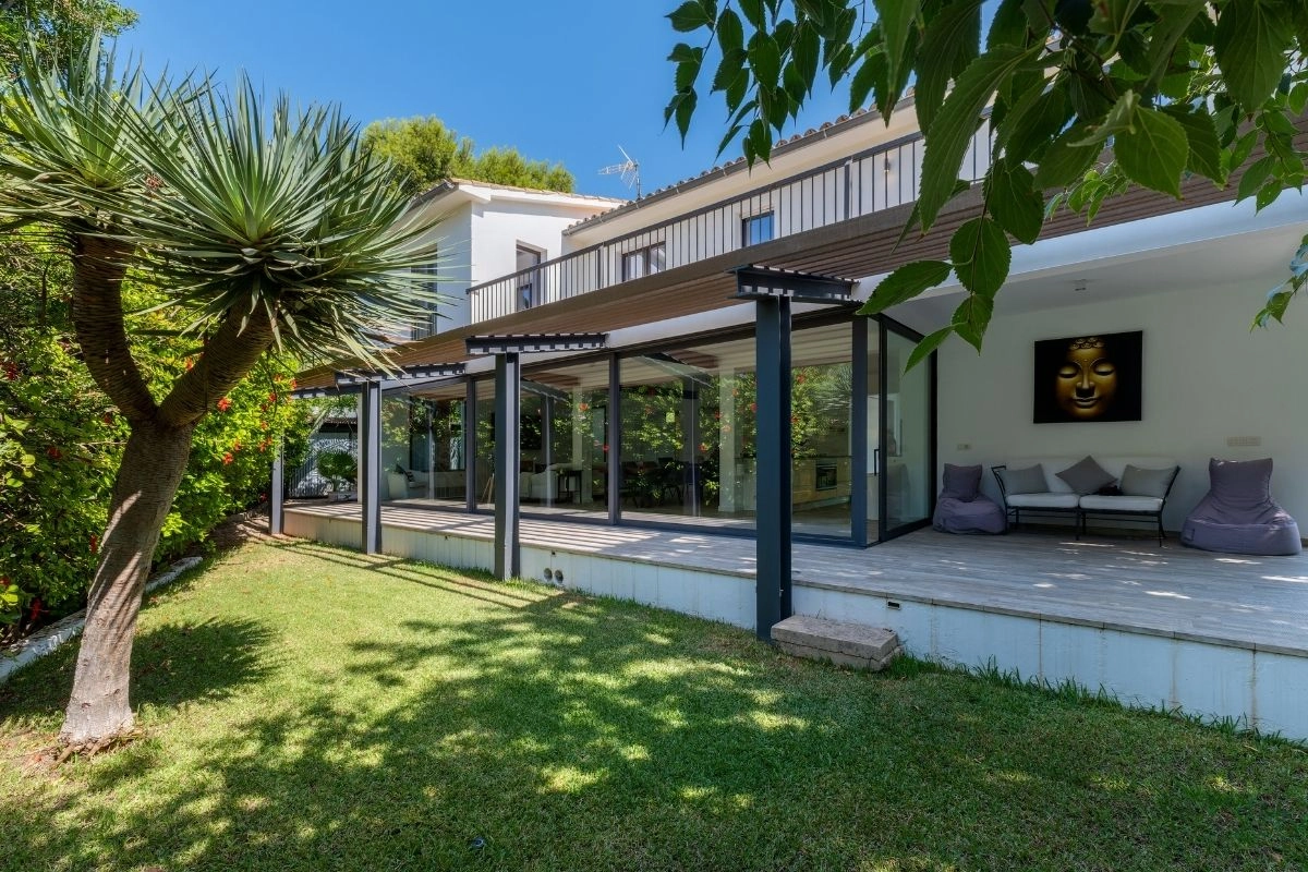 Villa Cala Portals garden