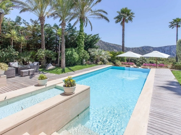 Villa Coral swimmingpool