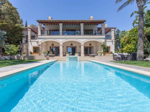 Villa Coral with pool