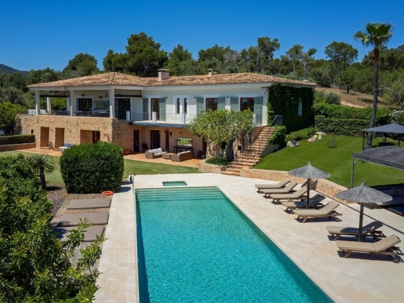 Pool Villa Oro Mallorca