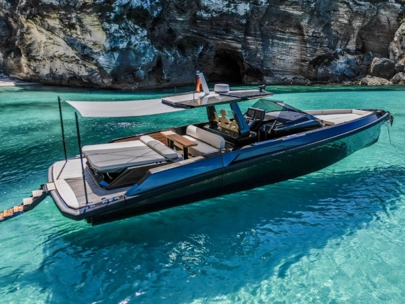 Wally 48 Jemima in Ibiza