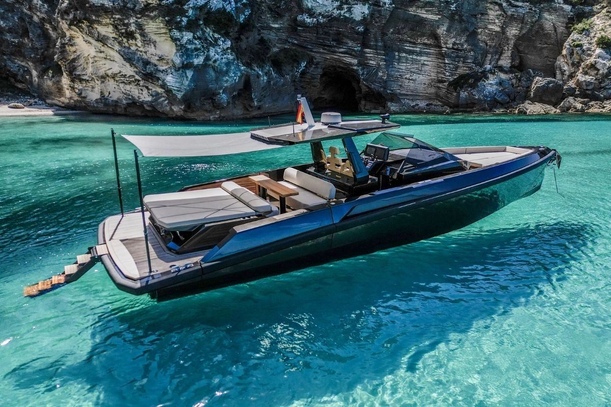 Wally 48 Jemima in Ibiza