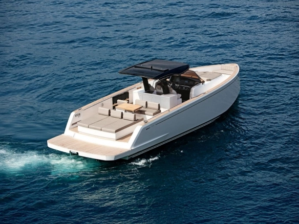 Charter yacht Pardo 43 Loulou in Ibiza