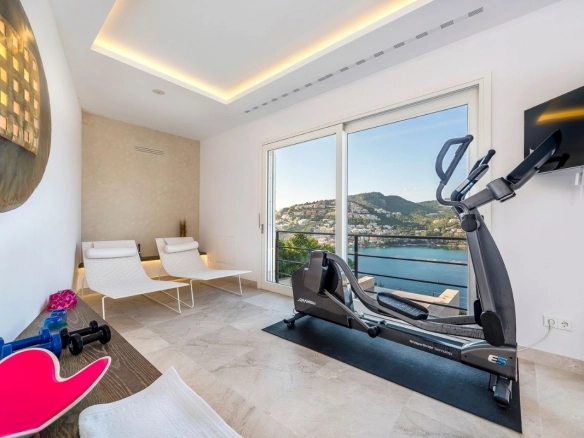 Gym of Villa Vista Mar y Vent in Port d'Andratx