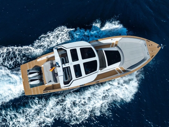 Charter yacht Tesoro T40 Outboard GTS in Mallorca