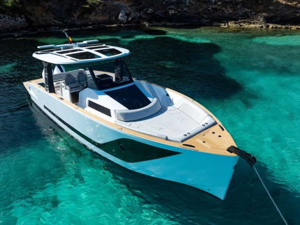 Charter yacht Tesoro T40 Outboard GTS in Mallorca