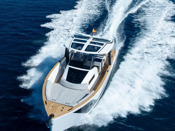 Charter yacht Tesoro T40 Outboard GTS in Mallorca