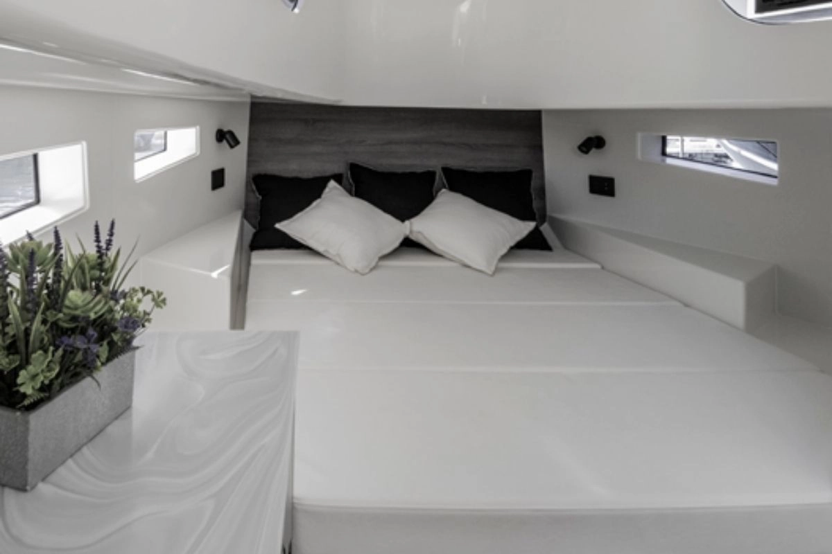 Interior of Kumbra 36